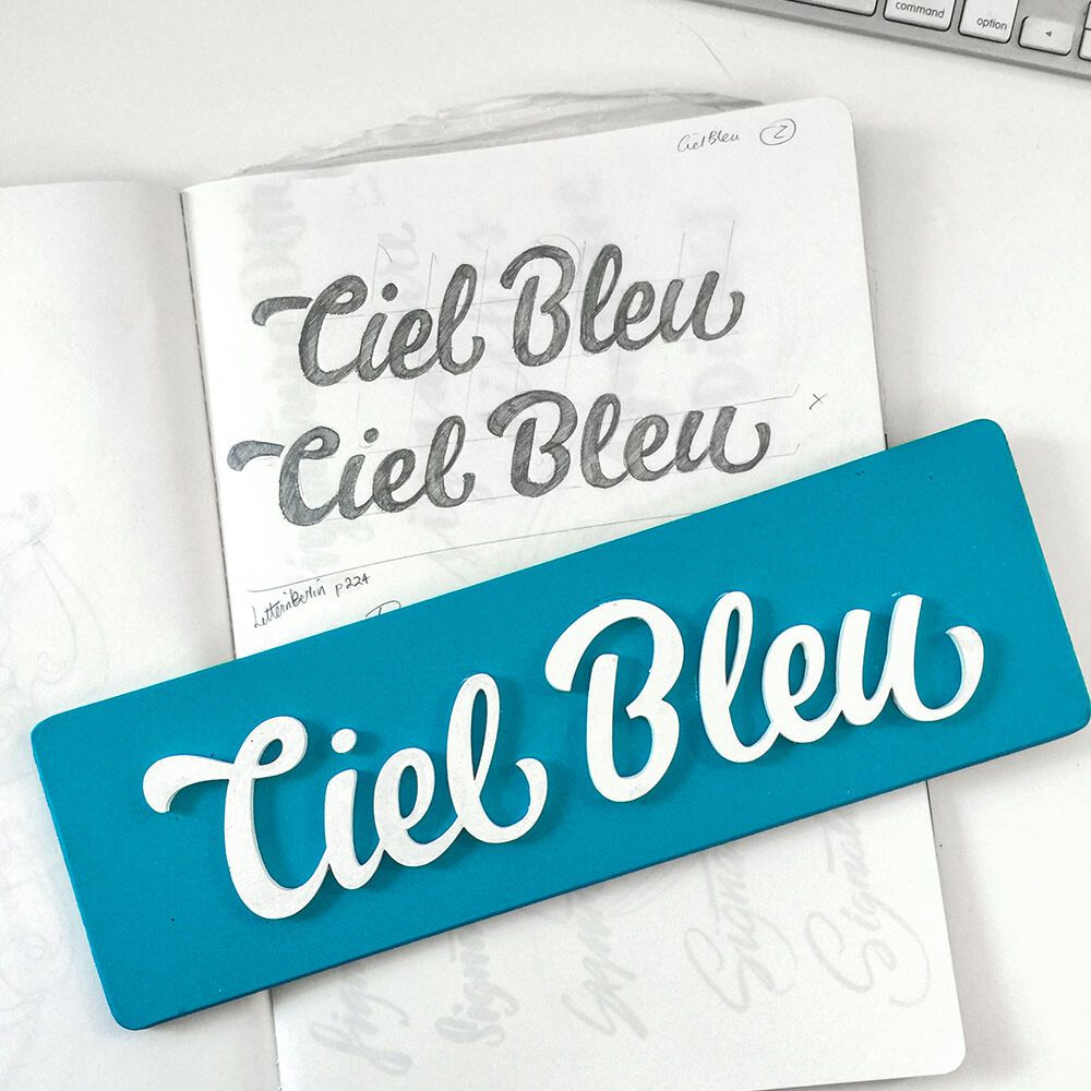 Ciel-Bleu-handlettering-type-design-nameplate-for-Melbourne-House